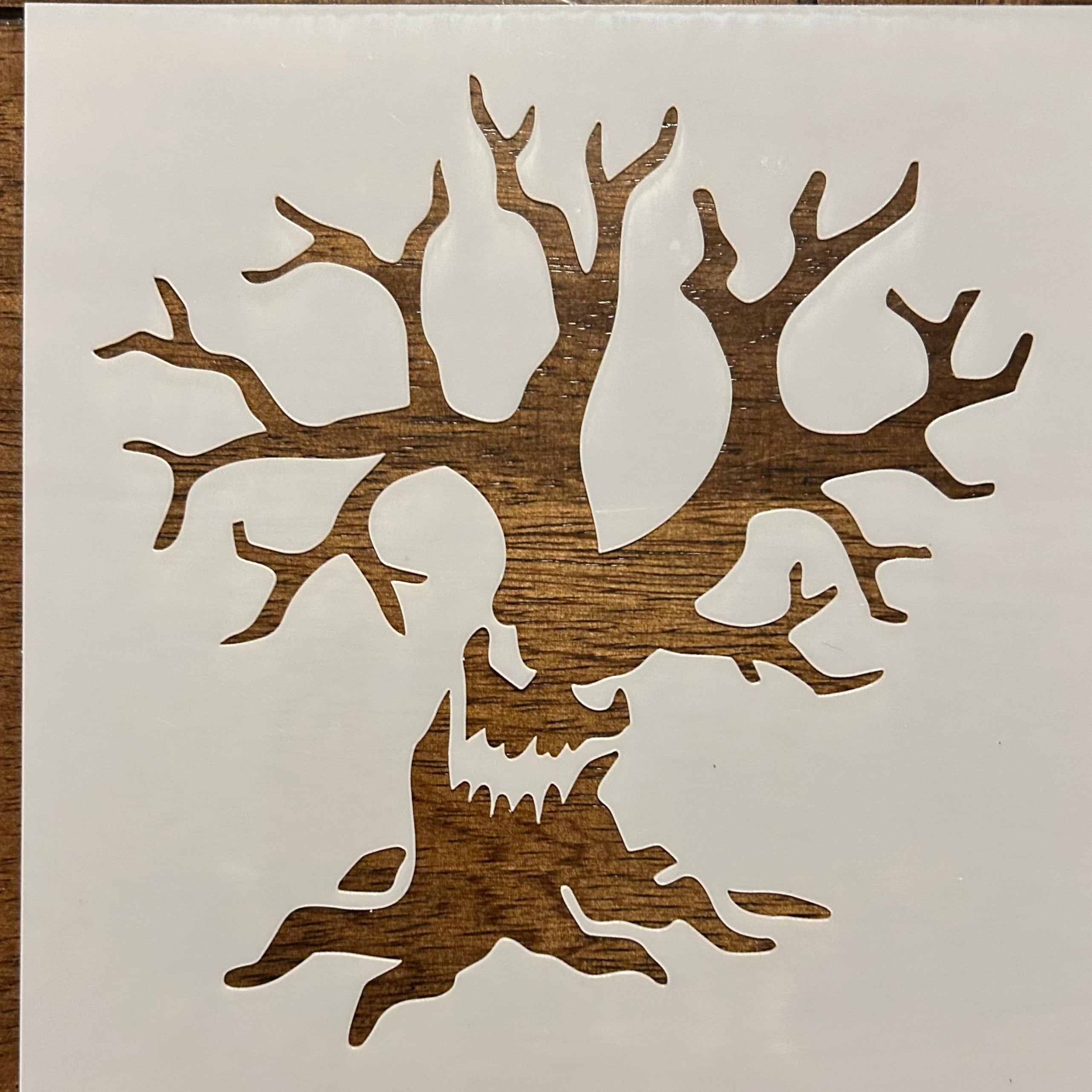 Tree Halloween stencil